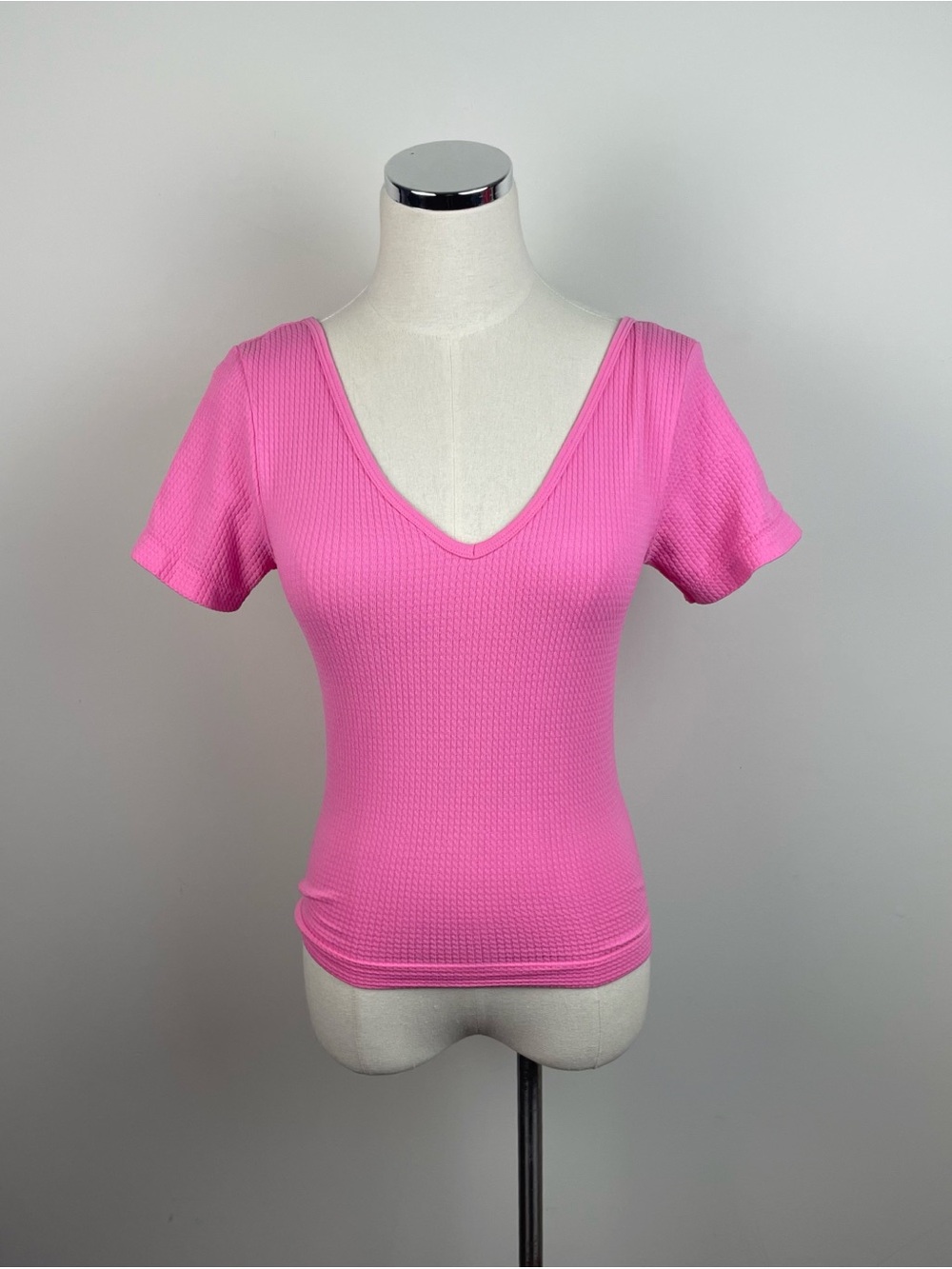 Aura Solid Bubblegum Pink Short Sleeve Fitted Top Women XL